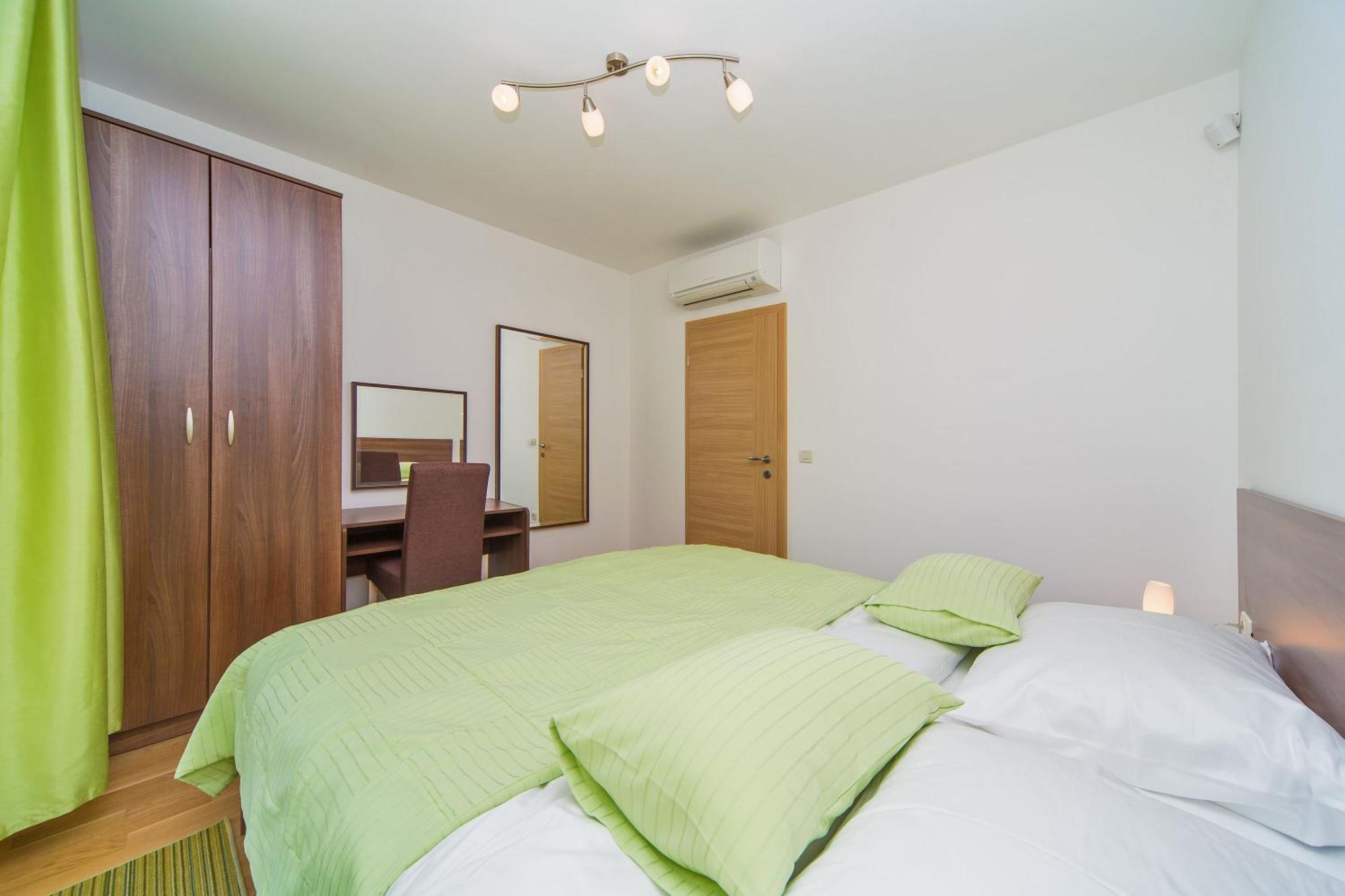 Villa Slano Apartments ภายนอก รูปภาพ