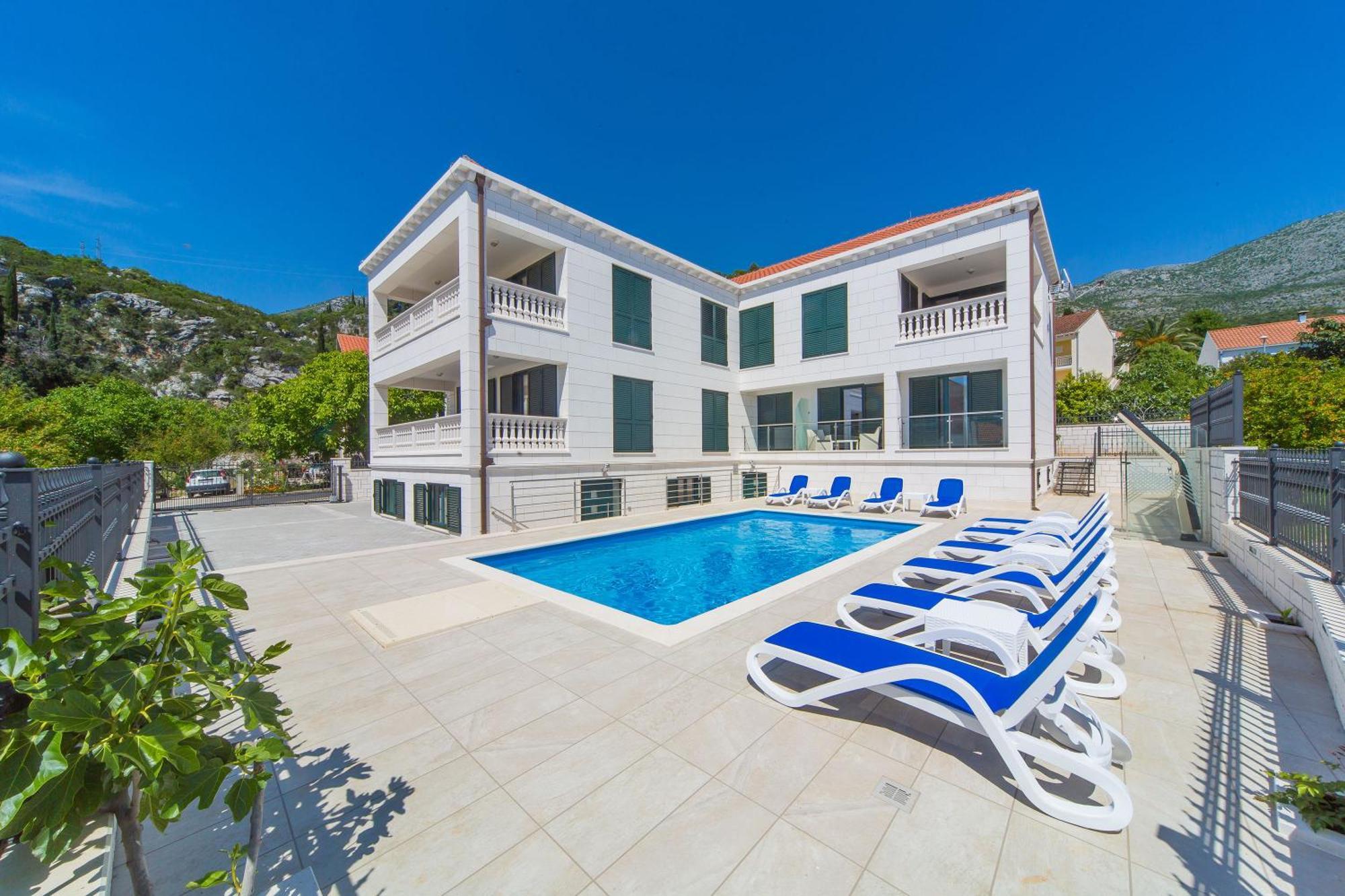 Villa Slano Apartments ภายนอก รูปภาพ