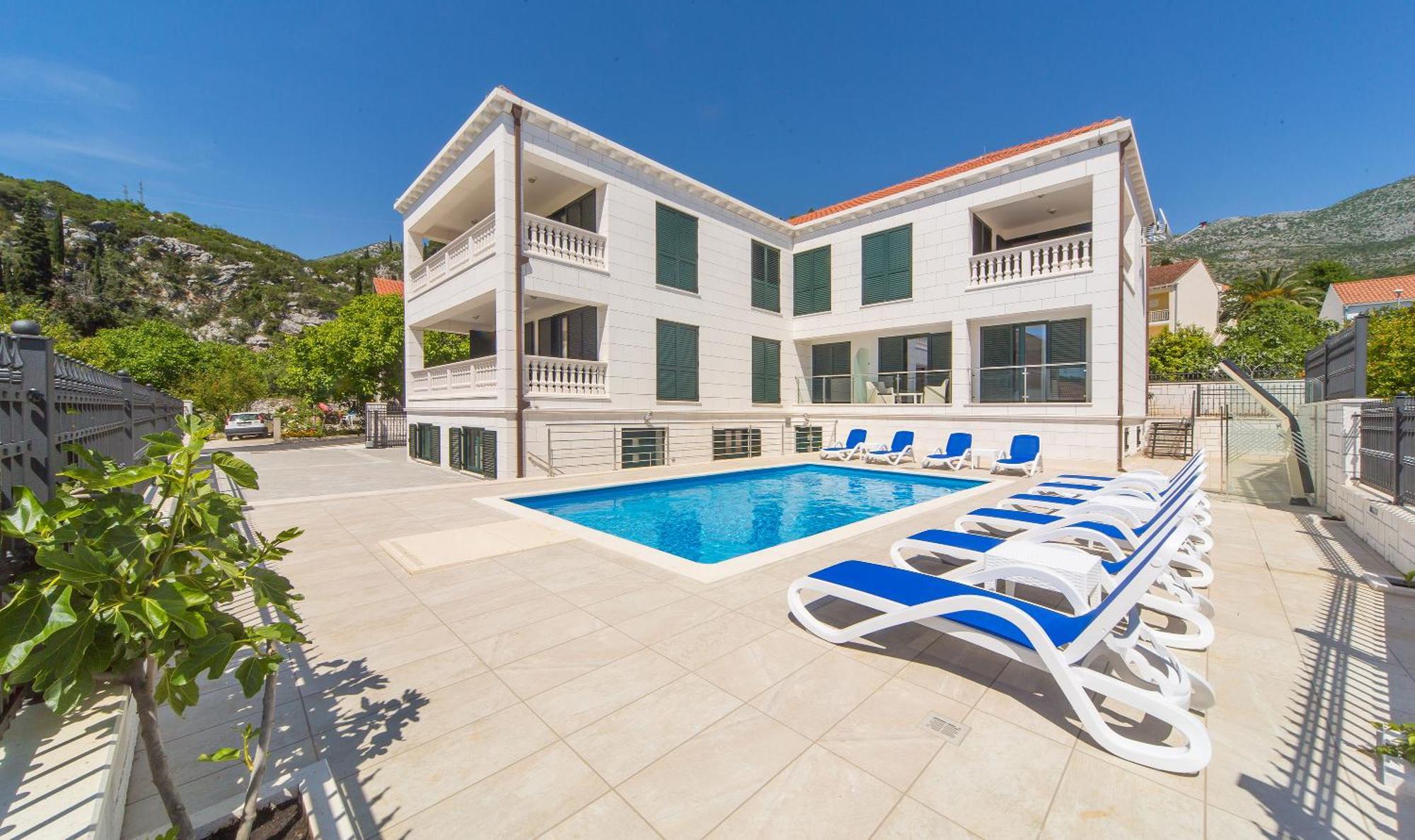 Villa Slano Apartments ภายนอก รูปภาพ